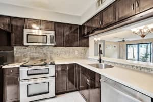 3080 Oakland Forest Drive, Oakland Park, FL 33309 - MLS#B26032095