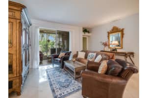 8471 Lake Cypress Road, Wellington, FL 33467 - MLS#B26032107