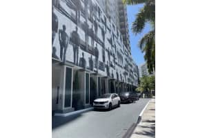 185 14th Terrace, Miami, FL 33131 - MLS#B26032133