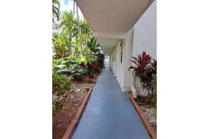 1801 Treasure Drive, North Bay Village, FL 33141 - MLS#B26032156
