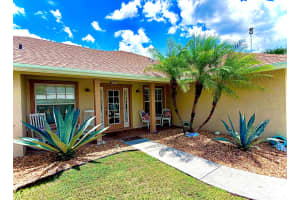 127 Avens Street, Port Saint Lucie, FL 34983 - MLS#B26032160
