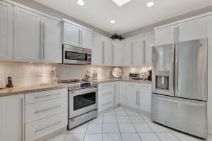 12610 Crystal Pointe Drive, Boynton Beach, FL 33437 - MLS#B26032171