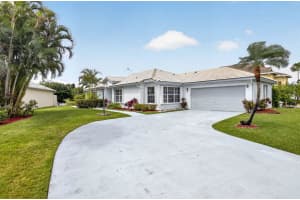 6413 Lansdowne Circle, Boynton Beach, FL 33472 - MLS#B26032197