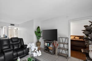 20805 8th Court, Miami, FL 33179 - MLS#B26032220