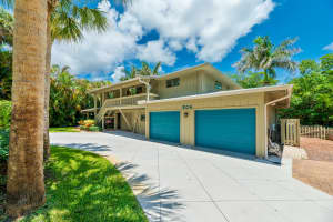 304 Indian Groves Drive, Stuart, FL 34994 - MLS#B26032244