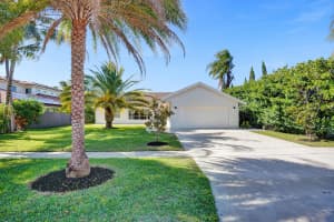 271 Oregon Lane, Boca Raton, FL 33487 - MLS#B26032254