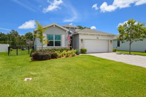 5970 Skyblue Circle, Stuart, FL 34997 - MLS#B26032341