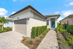 10135 Latium Way, Port Saint Lucie, FL 34987 - MLS#B26032367