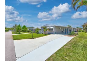 6977 Delegate Street, Hobe Sound, FL 33455 - MLS#B26032373