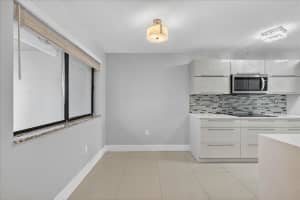 7451 16th Street, Plantation, FL 33313 - MLS#B26032381