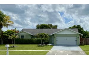 300 La Mancha Avenue, Royal Palm Beach, FL 33411 - MLS#B26032439