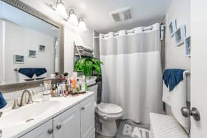8911 Hollybrook Boulevard, Pembroke Pines, FL 33025 - MLS#B26032492