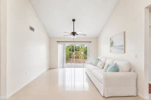 2640 University Drive, Davie, FL 33328 - MLS#B26032523