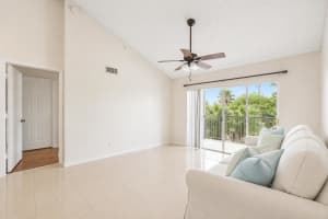 2640 University Drive, Davie, FL 33328 - MLS#B26032523
