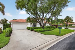 200 Eagleton Estates Boulevard, Palm Beach Gardens, FL 33418 - MLS#B26032532