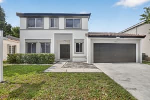 10772 14th Place, Davie, FL 33324 - MLS#B26032571