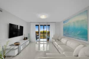 1266 S Military Trail 561, Deerfield Beach, FL 33442, Deerfield Beach, FL 33442 - MLS#B26032573