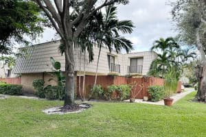 1700 Embassy Drive 504, West Palm Beach, Fl 33401, West Palm Beach
