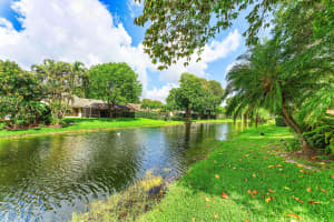 10876 Cypress Glen Drive, Coral Springs, FL 33071 - MLS#B26032587