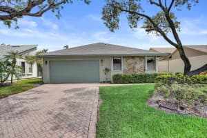 2395 15th Street, Delray Beach, FL 33445 - MLS#B26032634