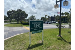 5340 Las Verdes Circle, Delray Beach, FL 33484 - MLS#B26032662