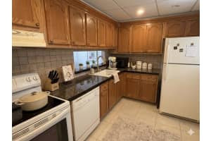 5340 Las Verdes Circle, Delray Beach, FL 33484 - MLS#B26032662