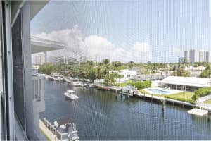 455 Paradise Isle Boulevard, Hallandale Beach, FL 33009 - MLS#B26032691