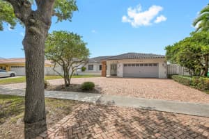 5791 Hawkes Bluff Avenue, Davie, FL 33331 - MLS#B26032694