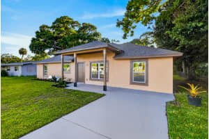 2807 Placid Avenue, Fort Pierce, FL 34982 - MLS#B26032695