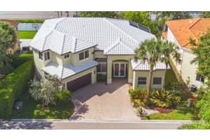10921 Ravel Court, Boca Raton, FL 33498 - MLS#B26032753