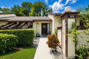 272 Beaver Dam Court, Royal Palm Beach, FL 33411 - MLS#B26032775