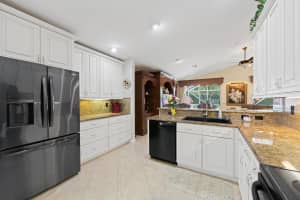 5185 Glenville Drive, Boynton Beach, FL 33437 - MLS#B26032802
