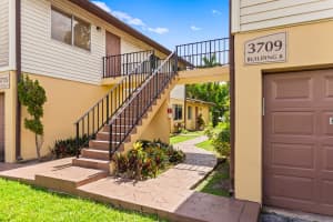 3709 84th Avenue, Sunrise, FL 33351 - MLS#B26032827