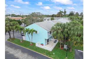 2747 15th Street, Pompano Beach, FL 33062 - MLS#B26032847