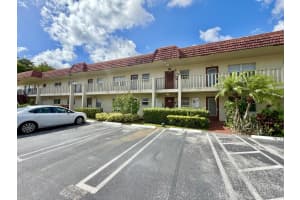19 Abbey Lane, Delray Beach, FL 33446 - MLS#B26032917