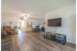 5061 Lakefront Boulevard, Delray Beach, FL 33484 - MLS#B26032975