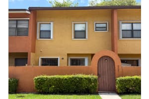 4567 90th Avenue, Sunrise, FL 33351 - MLS#B26033058