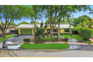 1480 Sw 66th Terrace, Plantation, Fl 33317, Plantation