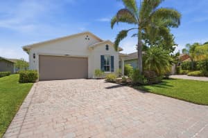 10375 Indian Lilac Trail, Port St Lucie, FL 34987 - MLS#B26033207