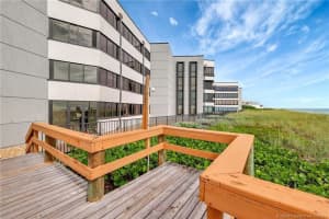 1357 Ne Ocean Boulevard 215, Stuart, Fl 34996, Stuart