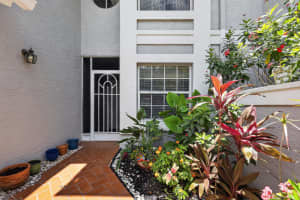 7634 Majestic Palm Drive, Boynton Beach, FL 33437 - MLS#B26033255
