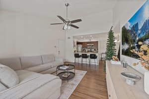 1727 Village Boulevard, West Palm Beach, FL 33409 - MLS#B26033374