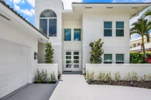 9701 Spray Drive, West Palm Beach, FL 33411 - MLS#B26033408
