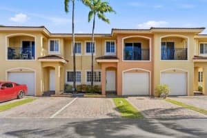 330 2nd Avenue, Hallandale Beach, FL 33009 - MLS#B26033443