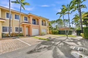 330 2nd Avenue, Hallandale Beach, FL 33009 - MLS#B26033443