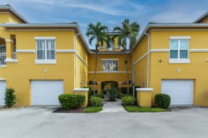5015 Fairways Circle, Vero Beach, FL 32967 - MLS#B26033446