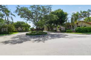 2808 Carambola Cir Circle, Coconut Creek, FL 33066 - MLS#B26033458