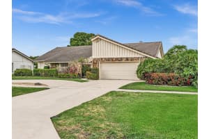 5302 Piping Rock Drive, Boynton Beach, FL 33437 - MLS#B26033473