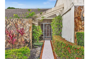 5302 Piping Rock Drive, Boynton Beach, FL 33437 - MLS#B26033473