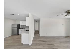 2575 1st Place, Vero Beach, FL 32962 - MLS#B26033510